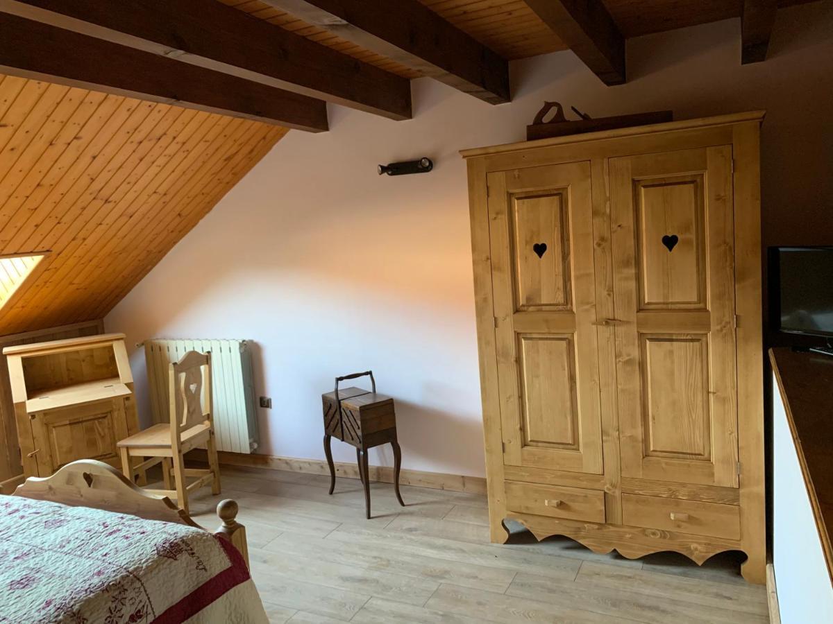 L'Echo Des Artois Bed & Breakfast Uzelle Ngoại thất bức ảnh